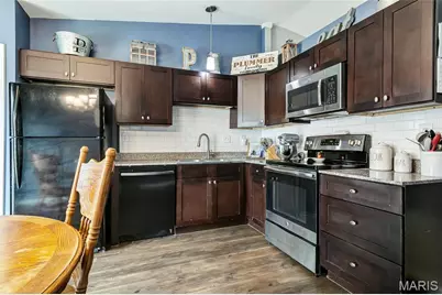 204 Lewis Street, Wentzville, MO 63385 - Photo 7
