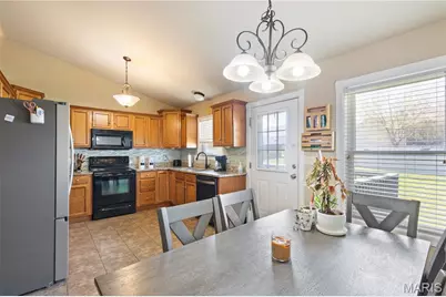 365 Mark Avenue, Jackson, MO 63755 - Photo 9