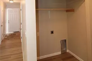 25 Joan Dr, O'Fallon, MO 63376 - Photo 9