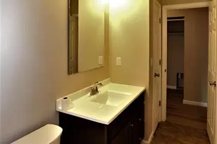 25 Joan Dr, O'Fallon, MO 63376 - Photo 7