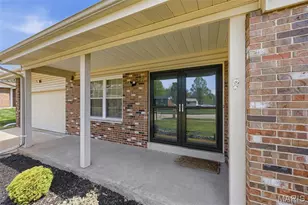 4905 Milsmar Dr, Saint Louis, MO 63128 - Photo 3