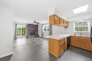 4905 Milsmar Dr, Saint Louis, MO 63128 - Photo 19