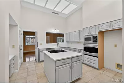 14033 Woods Mill Cove Drive, Chesterfield, MO 63017 - Photo 15