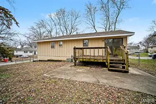 2401 Jackson Ct, House Springs, MO 64015 - Photo 3