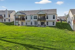 32 Turtle Creek Villas Dr, O'Fallon, MO 63366 - Photo 33