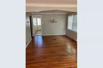 751 Dallas Drive, Saint Louis, MO 63125 - Photo 3