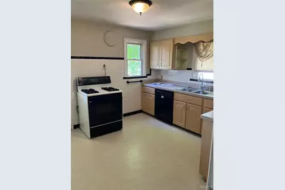 751 Dallas Drive, Saint Louis, MO 63125 - Photo 5