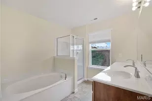 360 Winding Bluffs Ct, Fenton, MO 63026 - Photo 23