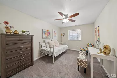 505 Glenmeadow Drive, Ballwin, MO 63011 - Photo 15