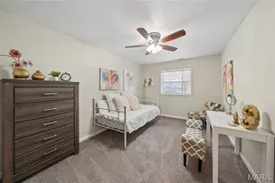 505 Glenmeadow Dr, Ballwin, MO 63011 - Photo 15