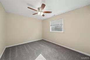 505 Glenmeadow Dr, Ballwin, MO 63011 - Photo 13