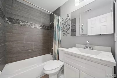 505 Glenmeadow Drive, Ballwin, MO 63011 - Photo 17