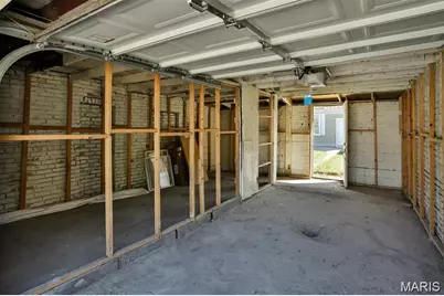 7613 Virginia Avenue, Saint Louis, MO 63111 - Photo 19