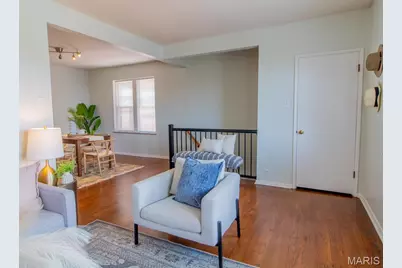 5036 Tholozan Avenue, Saint Louis, MO 63109 - Photo 5