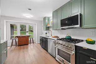 12725 Westport Dr, Saint Louis, MO 63146 - Photo 7