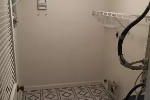 9071 Wrenwood Ln, Brentwood, MO 63144 - Photo 13