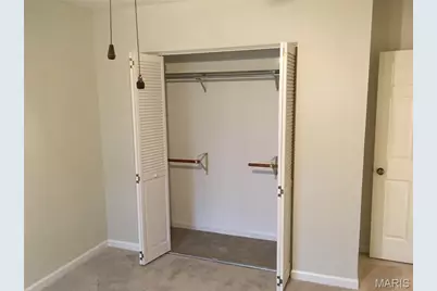 9071 Wrenwood Lane, Brentwood, MO 63144 - Photo 11