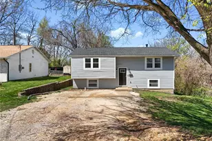 706 Bogy St, De Soto, MO 63020 - Photo 3