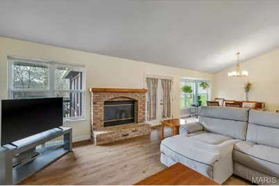 3121 Country Knoll Drive, Saint Charles, MO 63303 - Photo 17