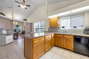 3121 Country Knoll Dr, Saint Charles, MO 63303 - Photo 35