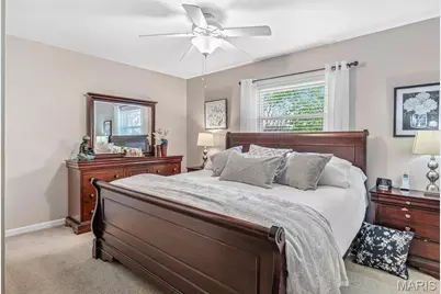 4452 Dantonaire Place, Saint Louis, MO 63128 - Photo 15
