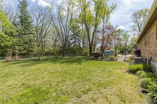 4452 Dantonaire Pl, Saint Louis, MO 63128 - Photo 27