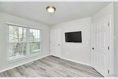 17 Ridgemoor Drive, Fenton, MO 63026 - Photo 13