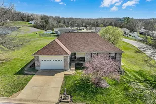 178 Bridgewater Chase Ln, Villa Ridge, MO 63089 - Photo 3