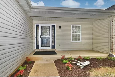 3235 Country Knoll Drive, Saint Charles, MO 63303 - Photo 3