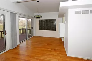 529 Barcia Dr, Saint Louis, MO 63119 - Photo 5