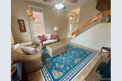 2332 Hickory Street, Saint Louis, MO 63104 - Photo 5