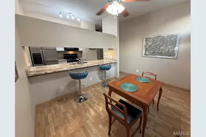 2332 Hickory Street, Saint Louis, MO 63104 - Photo 7