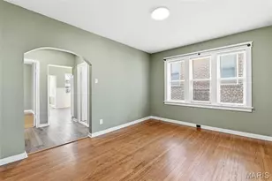 5042 Tholozan Ave, Saint Louis, MO 63109 - Photo 15