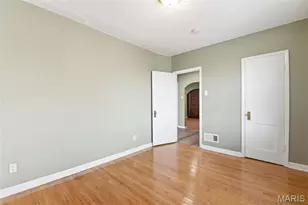 5042 Tholozan Ave, Saint Louis, MO 63109 - Photo 21