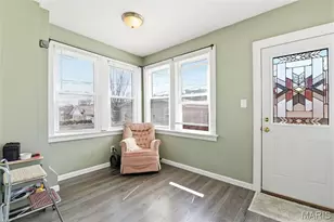 5042 Tholozan Ave, Saint Louis, MO 63109 - Photo 11