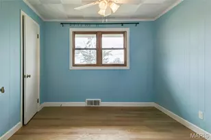 17370 Old Jamestown Rd, Florissant, MO 63034 - Photo 13