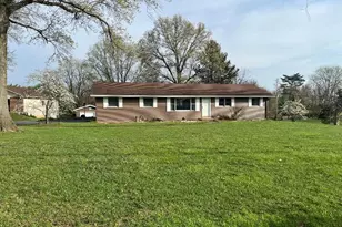 17370 Old Jamestown Rd, Florissant, MO 63034 - Photo 1