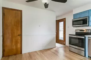 17370 Old Jamestown Rd, Florissant, MO 63034 - Photo 9