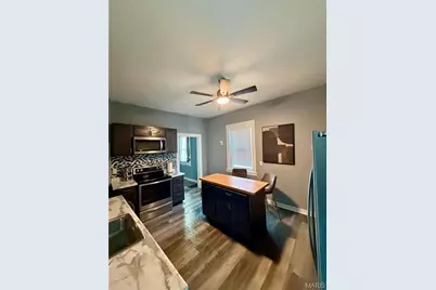 2050 Belle Avenue, Jennings, MO 63136 - Photo 9