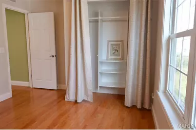 8829 Bridgeport Avenue, Brentwood, MO 63144 - Photo 33