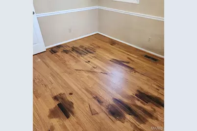 940 Rogers Lane, Florissant, MO 63033 - Photo 17