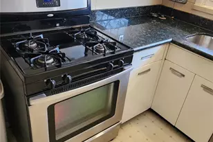 940 Rogers Ln, Florissant, MO 63033 - Photo 23