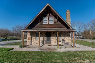 402 S Bland Ave, New Melle, MO 65013 - Photo 1