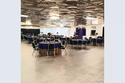 407 Dunn Road, Florissant, MO 63031 - Photo 5