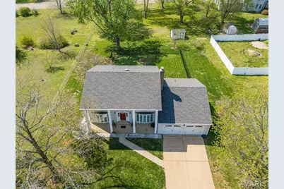 447 Redwood Drive, Farmington, MO 63640 - Photo 5