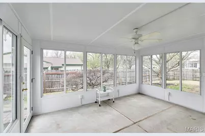 615 Central Parkway, Florissant, MO 63031 - Photo 45