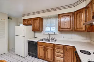 615 Central Pkwy, Florissant, MO 63031 - Photo 11