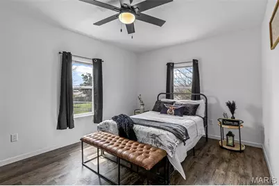 925 Moorland Street, Farmington, MO 63640 - Photo 9