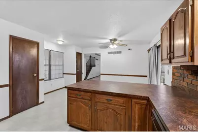7127 Honey Lane, Saint Louis, MO 63129 - Photo 11