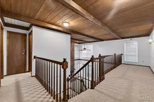 7127 Honey Ln, Saint Louis, MO 63129 - Photo 17